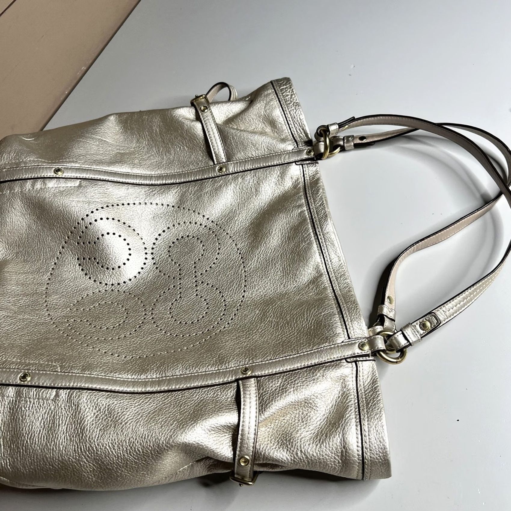 Coach VINTAGE? No. Size ONE SIZE - 5 Thumbnail