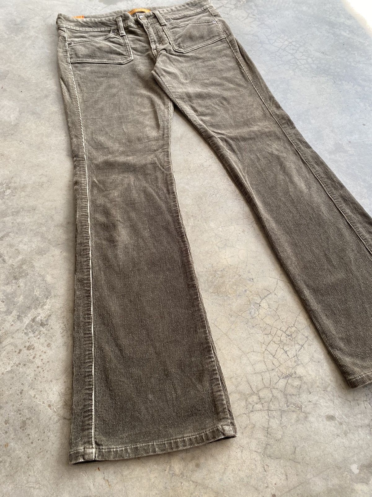 Chocolate × Levi's × Vintage Flare Levis Corduroy Brown Army Chocolate p172 Size 31" - 7 Thumbnail