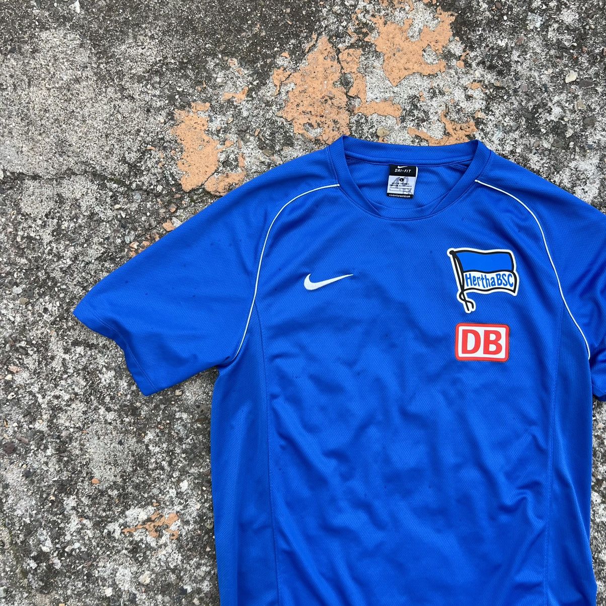Nike Hertha Berlin 2014-2015 Home Jersey Size US L / EU 52-54 / 3 - 3 Thumbnail