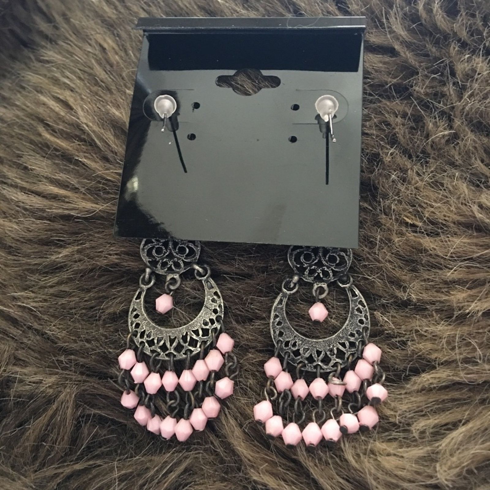 Jewelry Antique silver tone pink bead dangle earrings Size ONE SIZE - 3 Thumbnail