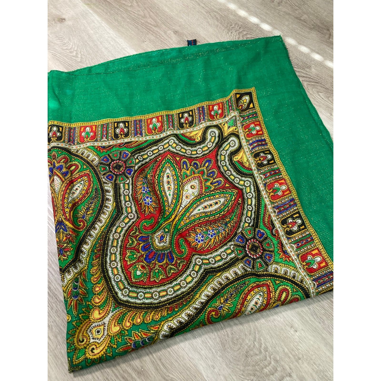 Vintage Vintage Paisley Wool Scarf Green Gold Thread Women's Fall Size ONE SIZE - 4 Thumbnail