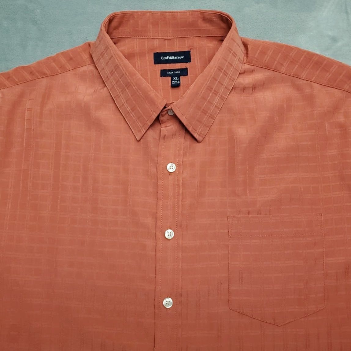 Croft & Barrow Croft Barrow Easy Care Shirt Mens XL Salmon Textured Check Short Sleeve Shirt Size US XL / EU 56 / 4 - 3 Thumbnail