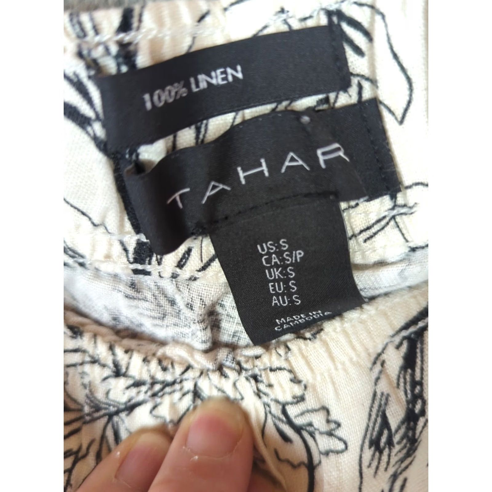 Vintage Tahari Women's Cream/Black Floral Linen Wide-Leg Pull-On Cropped Pants Beachy Size 28" / US 6 / IT 42 - 4 Thumbnail