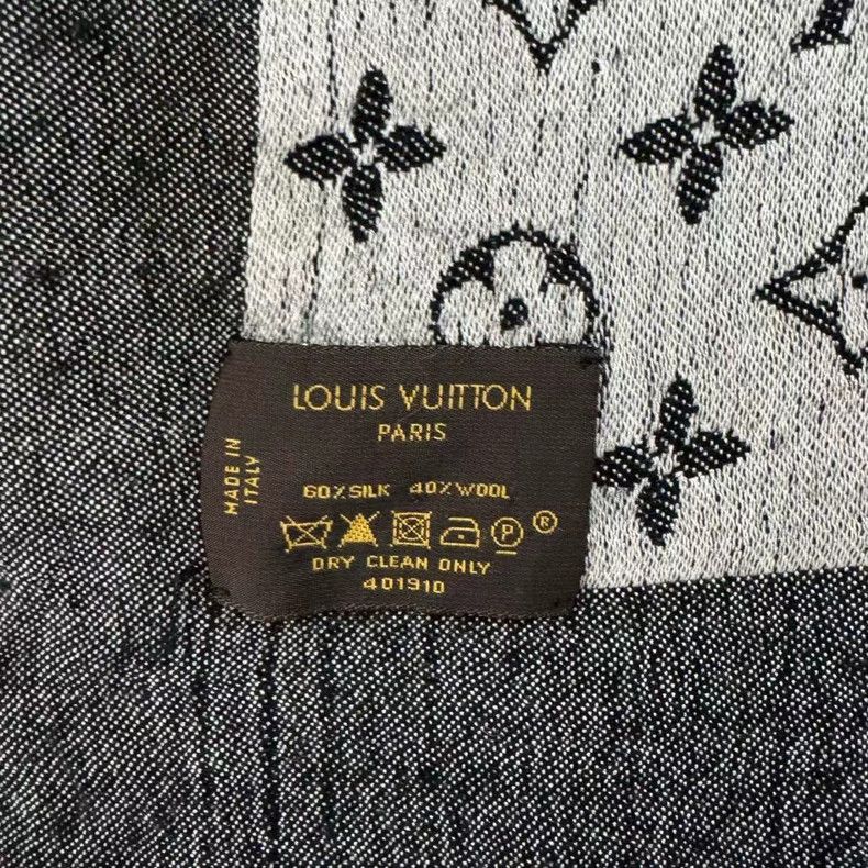 Louis Vuitton Louis Vuitton Louis Vuitton DoubleSided Wool Silk Shawl-25 Size ONE SIZE - 3 Thumbnail