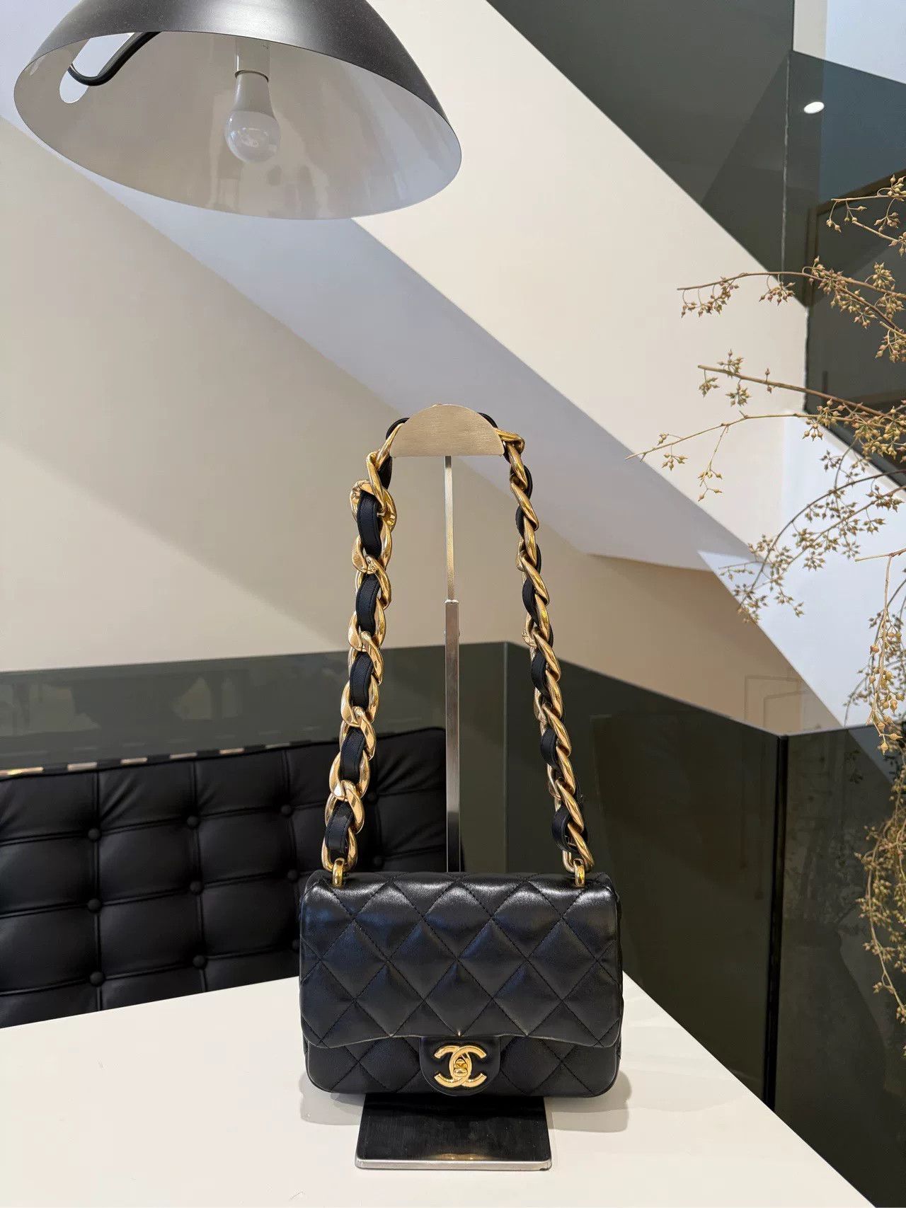 Chanel Pre-loved Bag Very good condition Size ONE SIZE - 1 Thumbnail
