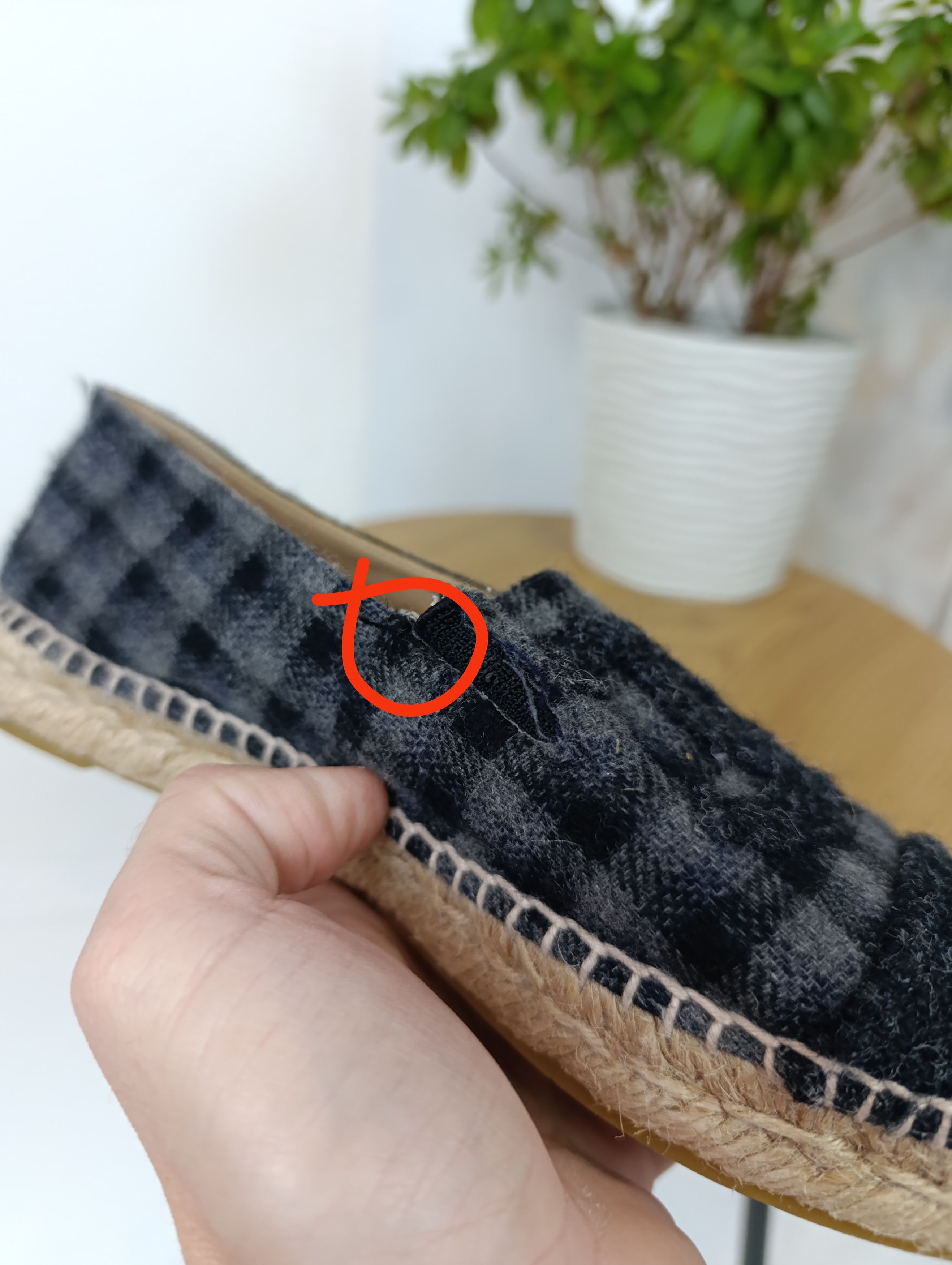 Chanel CHANEL ESPADRILLES FLANNEL CC LOGO GRAY WEDGE SHOES Size US 9 / IT 39 - 25 Thumbnail