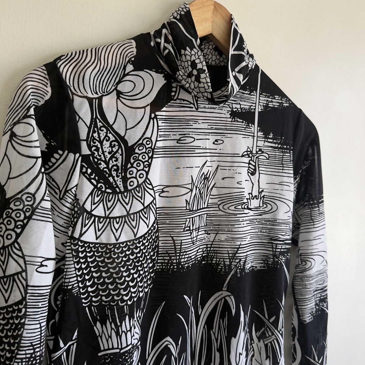 Yohji Yamamoto Yohji yamamoto death of king arthur mesh type shirt Size M / US 6-8 / IT 42-44 - 2 Thumbnail