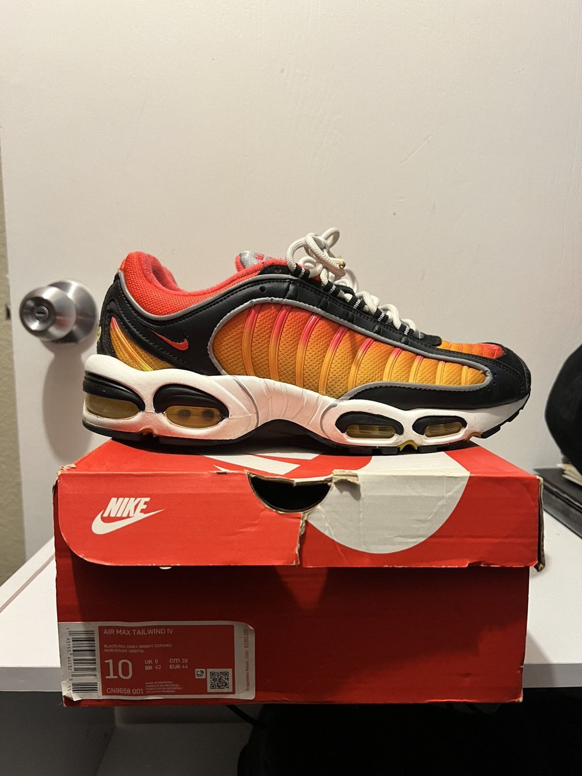 Nike Nike Tailwind IV Size US 10 / EU 43 - 1 Thumbnail