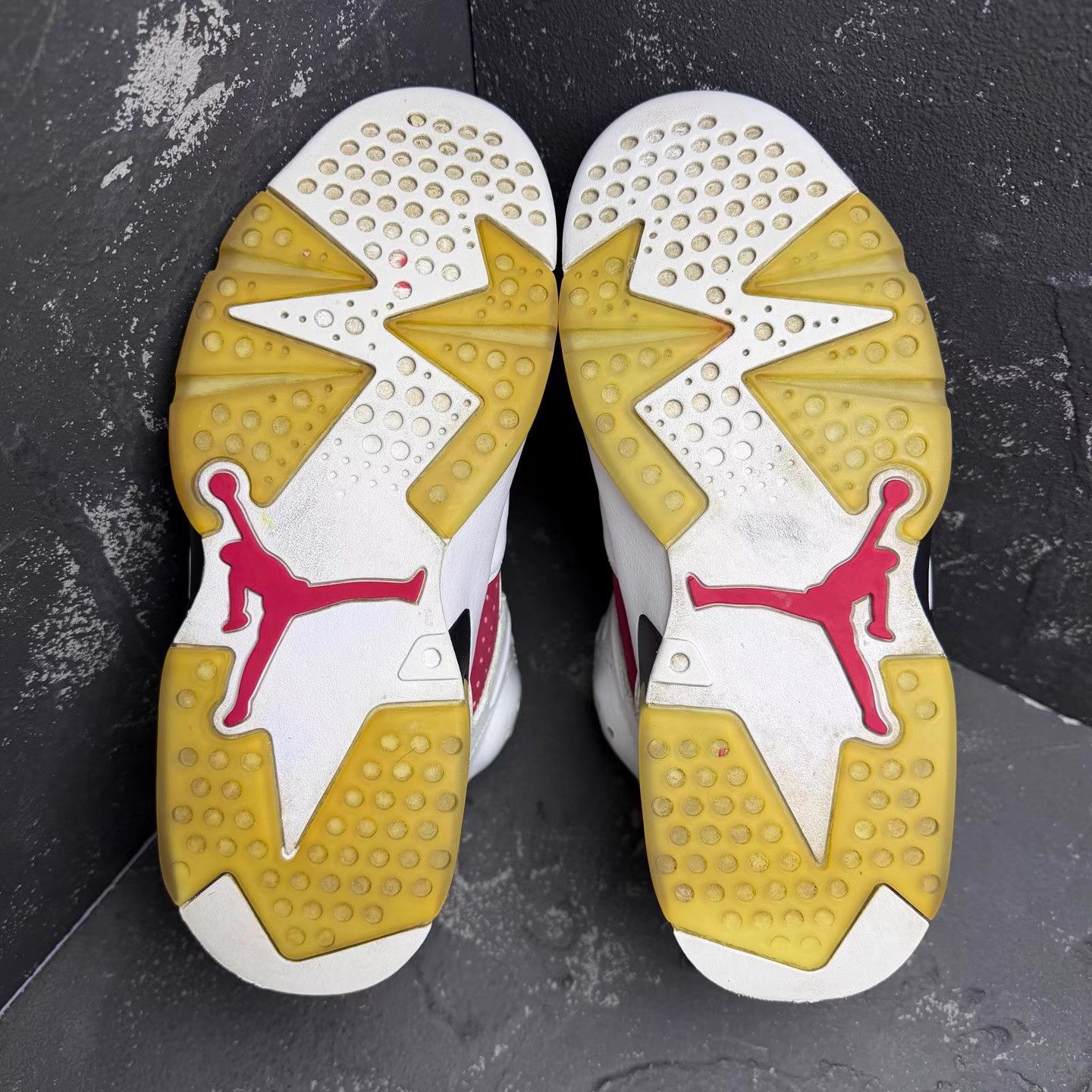 Nike Air Jordan 6 White Red Carmine (2021) Q10 Size US 7.5 / IT 37.5 - 3 Thumbnail