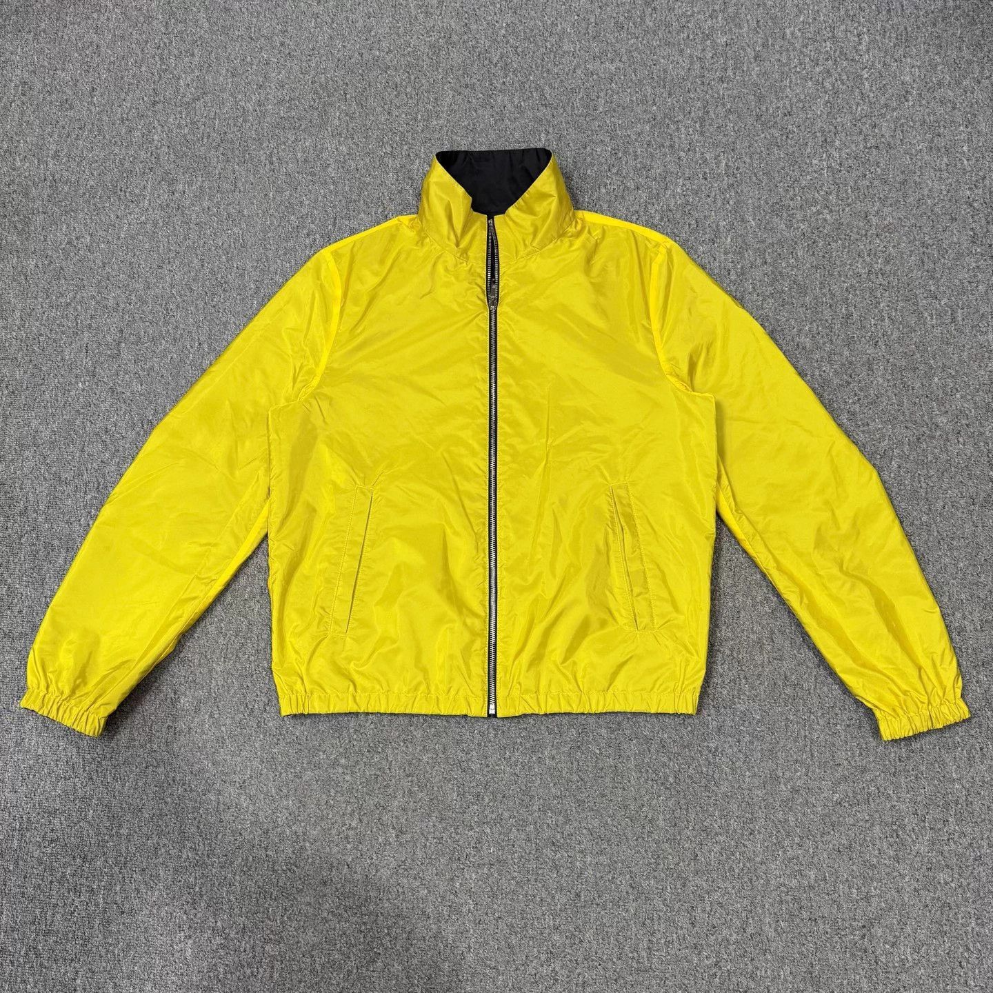 Prada Prada black yellow nylon 2-sided triangle logo jacket 50 Size US M / EU 48-50 / 2 - 2 Thumbnail