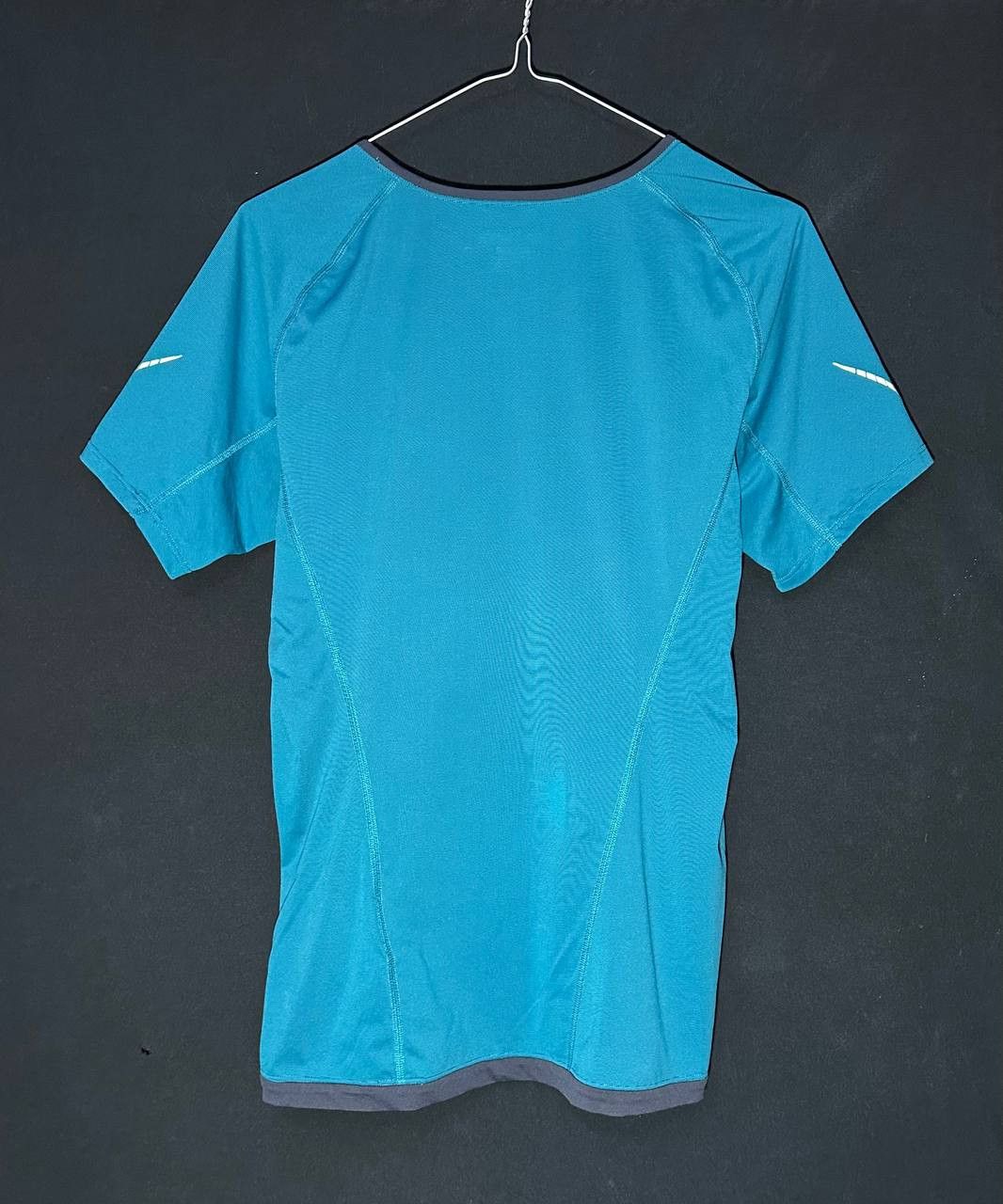 Arc'teryx Arcteryx T-shirt Women's sport Size L / US 10 / IT 46 - 8 Thumbnail