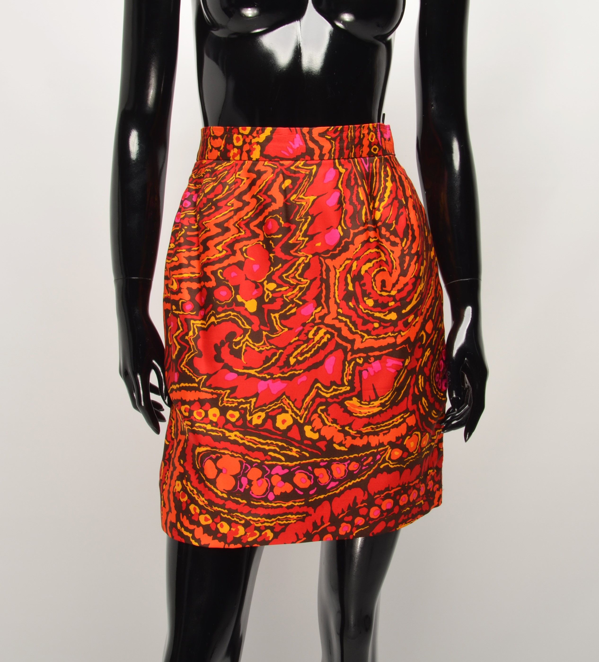 Givenchy Vintage Givenchy Boutiques Paisley Silk Mini Skirt Size 26" / US 2 / IT 38 - 1 Thumbnail