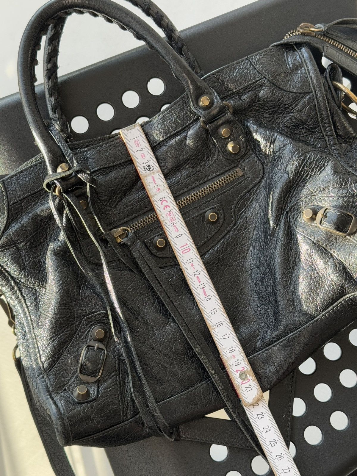 Balenciaga Vintage Balenciaga City Bag Distressed Leather Handbag Size ONE SIZE - 22 Thumbnail
