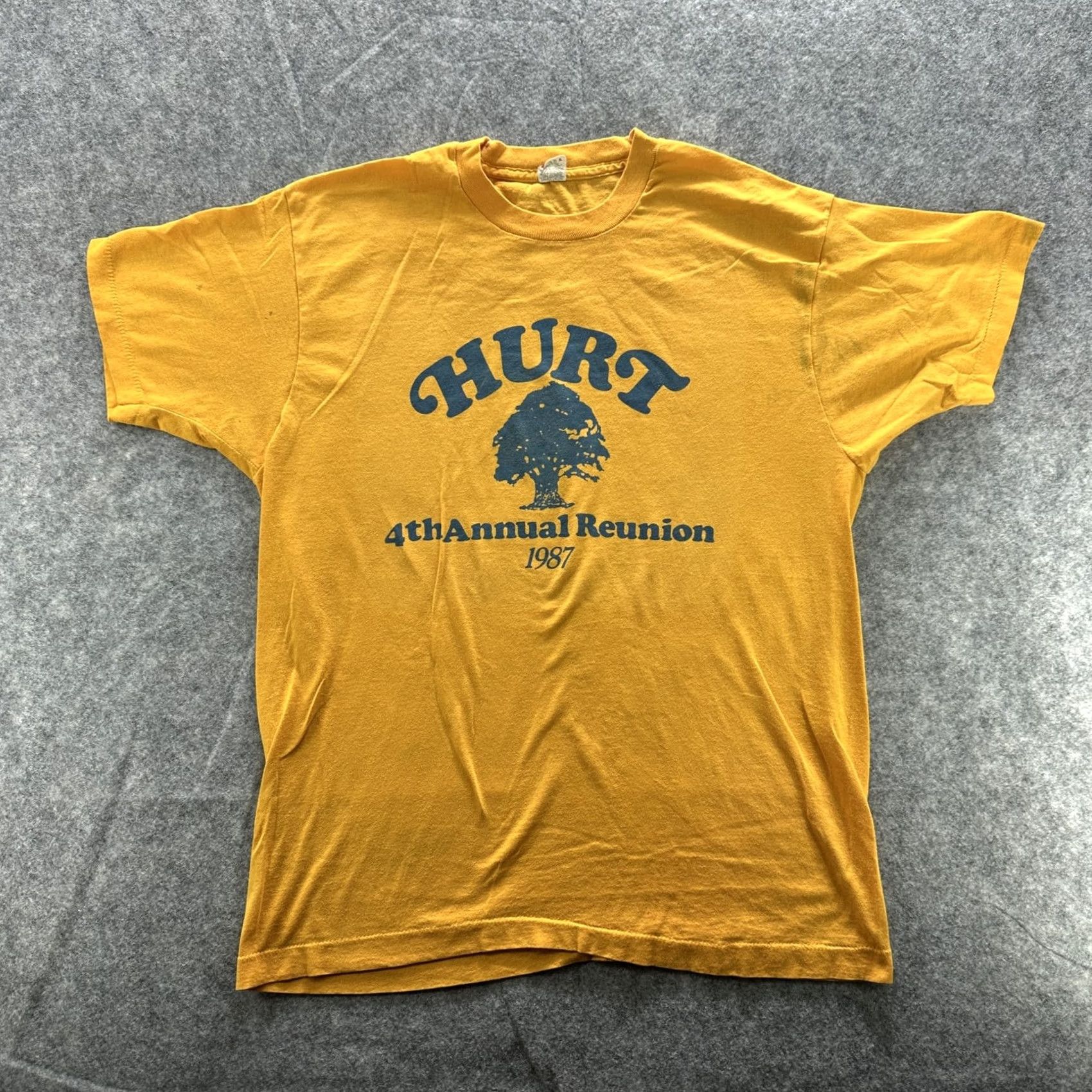 Vintage VINTAGE Hurt Family Reunion Shirt Mens XL Yellow 1987 Graphic Tee Made USA 80s SS Size US XL / EU 56 / 4 - 2 Thumbnail