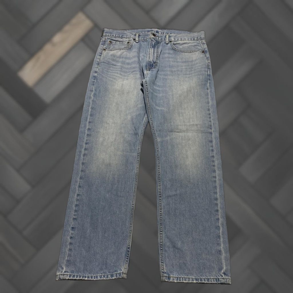 Levi's Levi's 505 Jeans Mens 36x30 Light Wash Straight Leg Denim Red Tab Original Fit Jeans Size US 36 / EU 52 - 1 Thumbnail