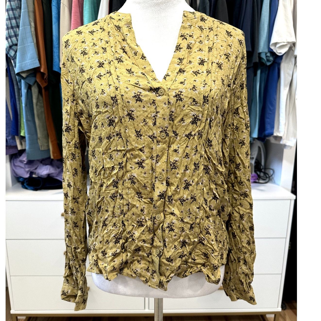 Treasure & Bond Treasure & Bond Women's V Neck Button Down Blouse Floral S Size S / US 4 / IT 40 - 1 Thumbnail