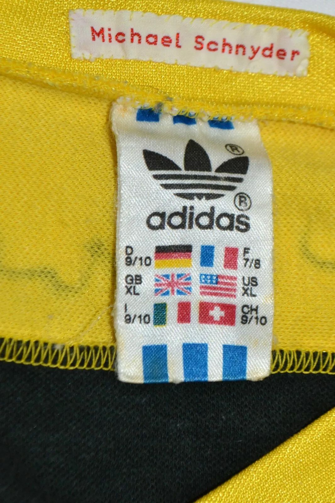 Adidas BERN MATCH WORN ISSUE 1980`S SIGNED ADIDAS #17 XL Size US XL / EU 56 / 4 - 8 Thumbnail
