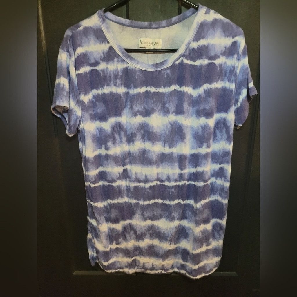 Koolaburra Koolaburra, tye-dye womens tee shirt, xs, euc Size XS / US 0-2 / IT 36-38 - 1 Thumbnail