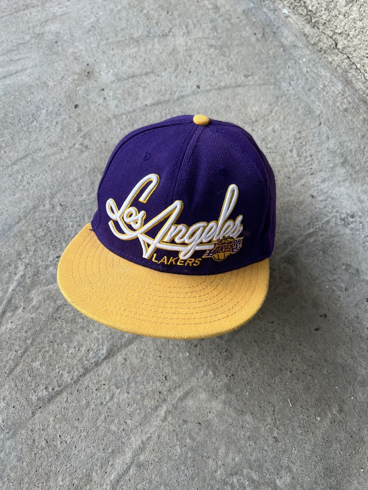 Mitchell & Ness Los Angeles Lakers Mitchell & Ness Cap Size ONE SIZE - 1 Thumbnail