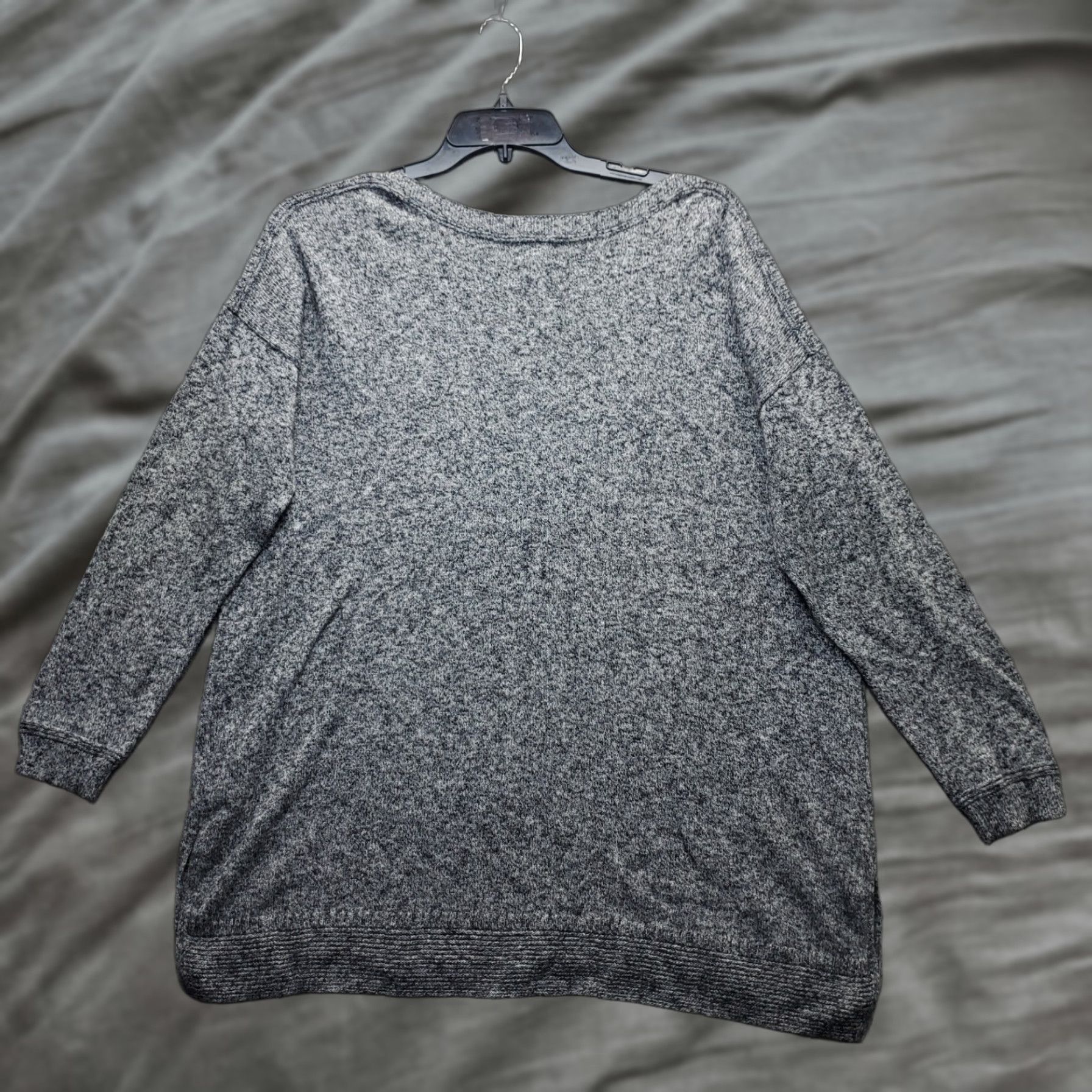 Old Navy Old Navy Sweater Womens XL Gray Knit Raglan Sleeve Crew Neck Side Slit Pullover Size XL / US 12-14 / IT 48-50 - 1 Thumbnail