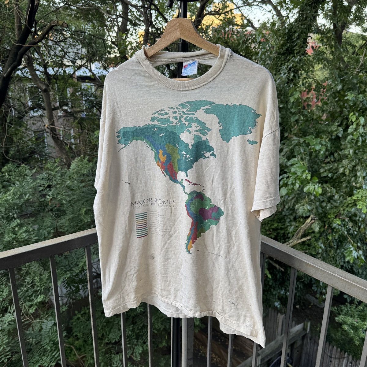 Vintage Thrashed Faded Distressed World Biomes Tee ERD Grunge Chrome Size US XL / EU 56 / 4 - 1 Thumbnail