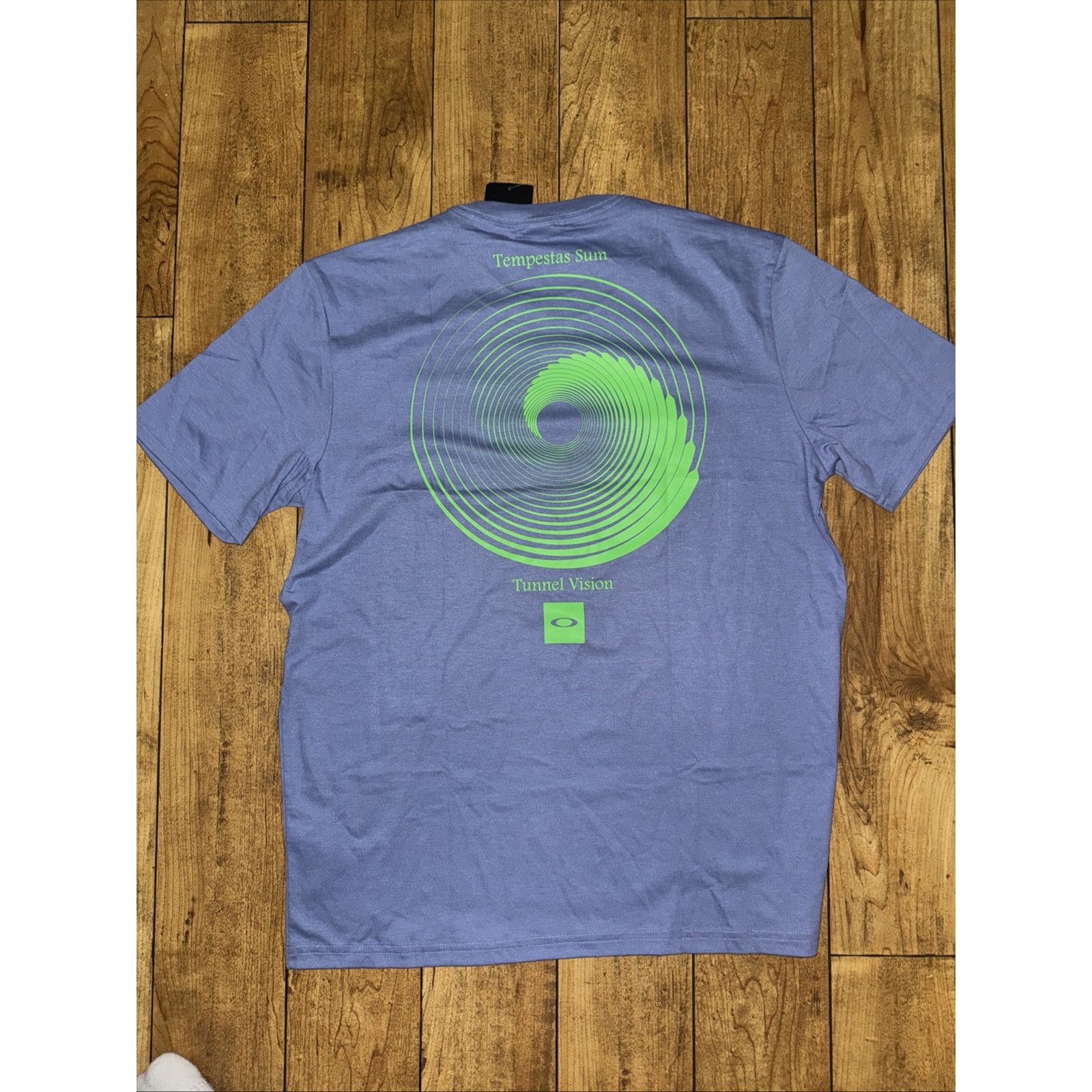 Oakley Oakley Green Room T-Shirt Medium Lilac 21x28 Size US M / EU 48-50 / 2 - 5 Thumbnail