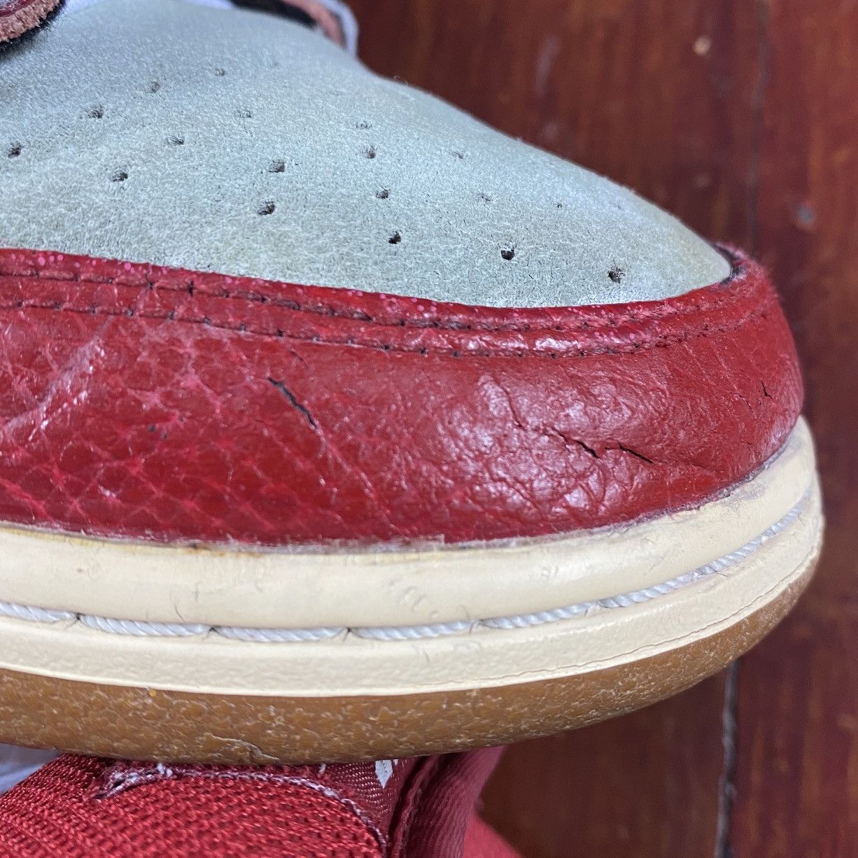 Nike SB Dunk Low Valentine’s Day 2014 Size US 8.5 / EU 41-42 - 3 Thumbnail