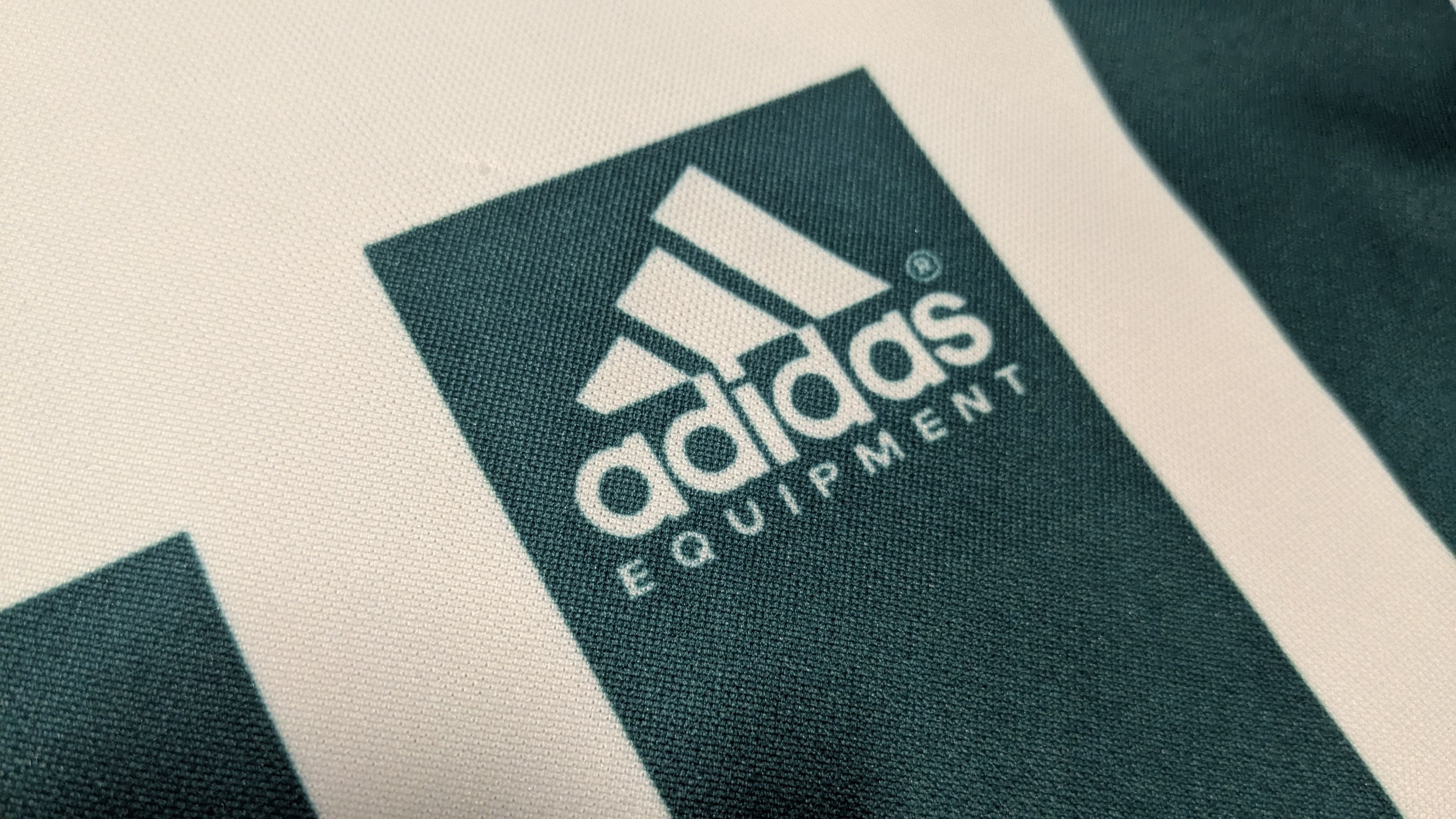 Adidas Adidas Equipment 1992 Liverpool Away White Short Size 36 Size US 36 / EU 52 - 3 Thumbnail