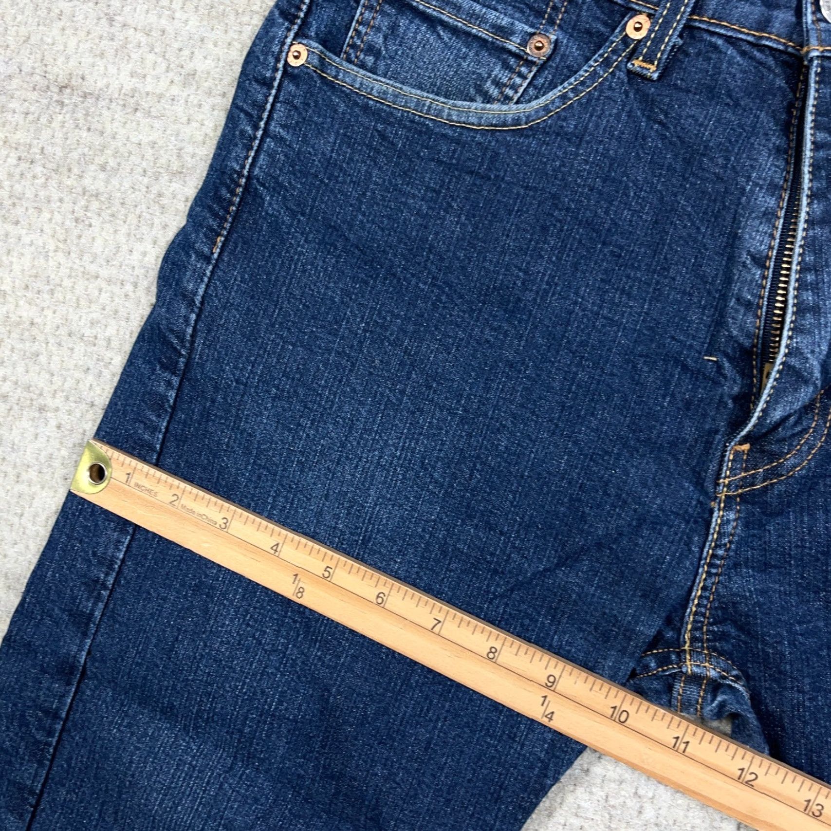 Levi's Levi's 505 Jeans Men 30x24 Straight Regular Dark Wash Blue Denim Waist 30 Inseam 24 5-Pocket Logo Zipper Button Comfort Size US 30 / EU 46 - 7 Thumbnail