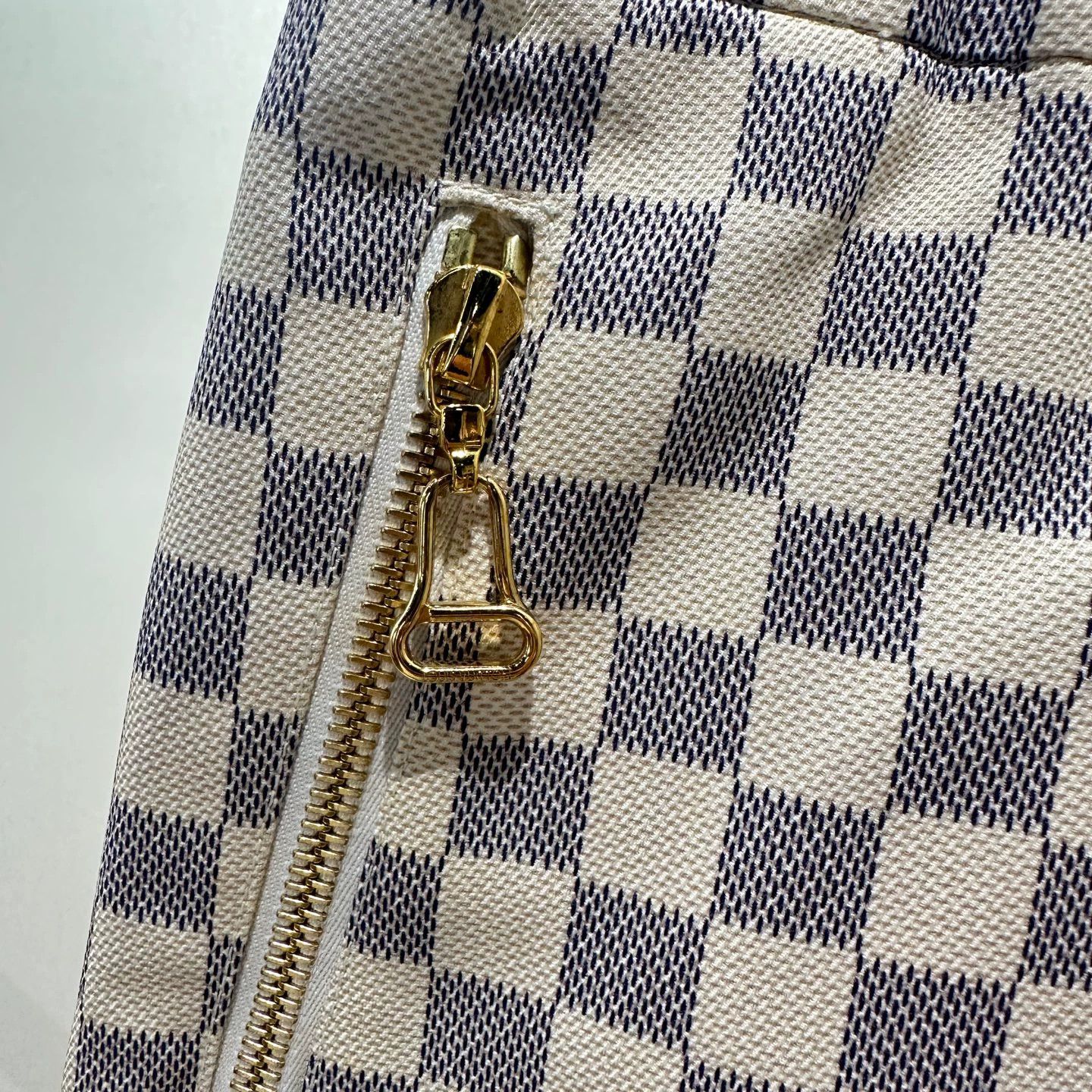 Louis Vuitton LV may303 Damier Checkerboard Logo Short Nylon 34 Size 25" / US 0 / IT 36 - 6 Thumbnail