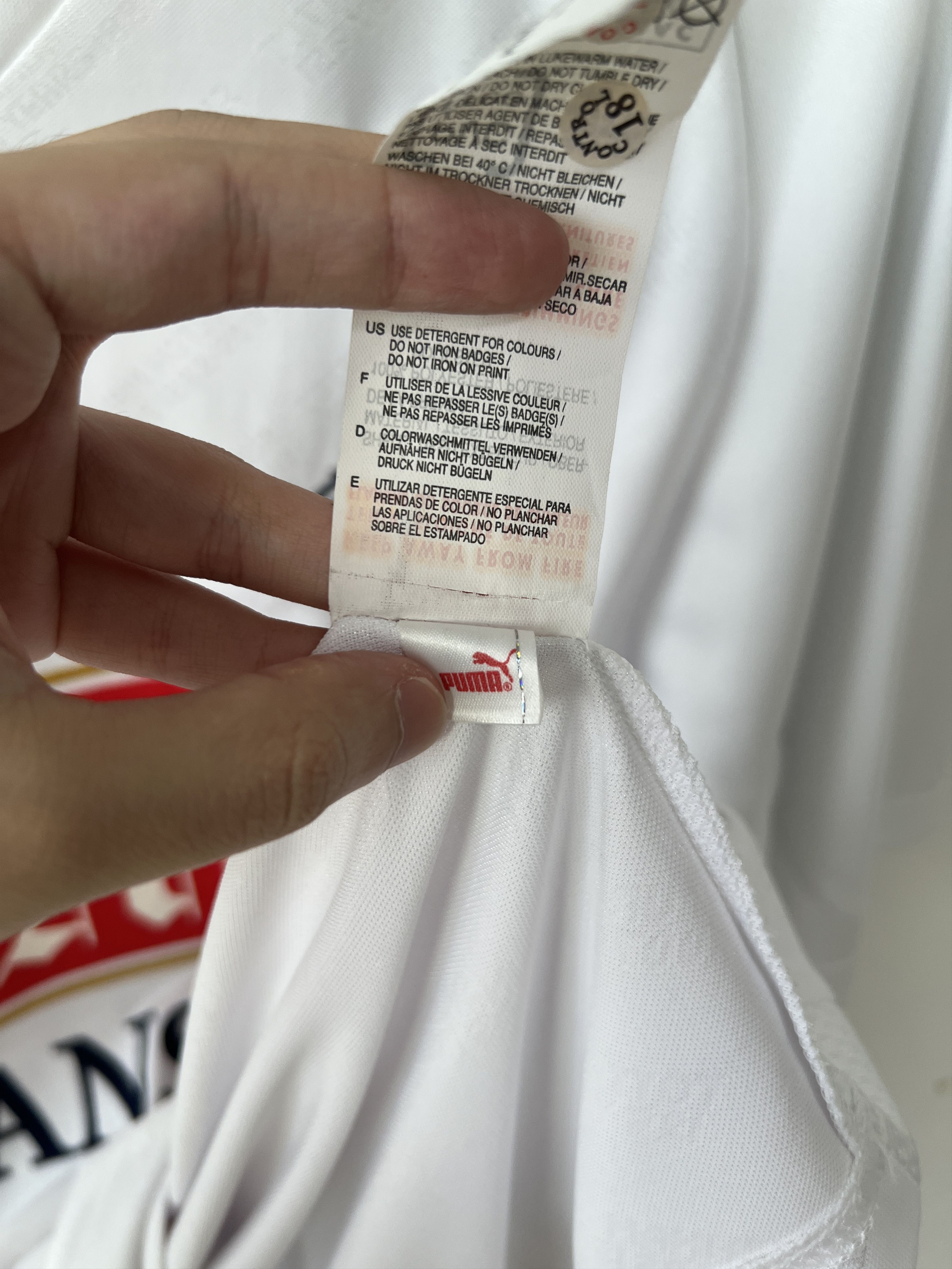 Puma (L) Tottenham Spurs 2007-08 Home Kit Bale #16 (NEW) Size US L / EU 52-54 / 3 - 7 Thumbnail