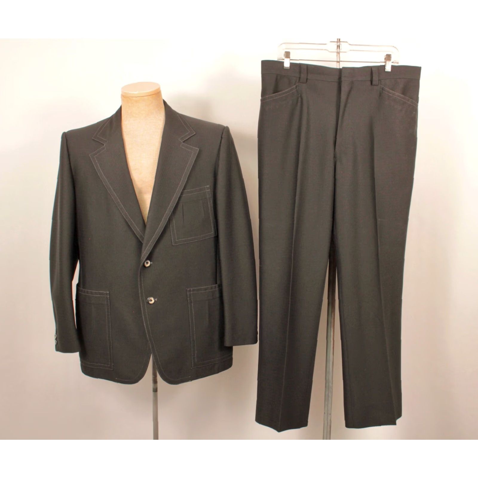 Vintage VINTAGE Men's VTG 70s NOS Black 2 PC Leisure Suit Sz M/L 1970s Disco Mens Size 40R - 2 Thumbnail