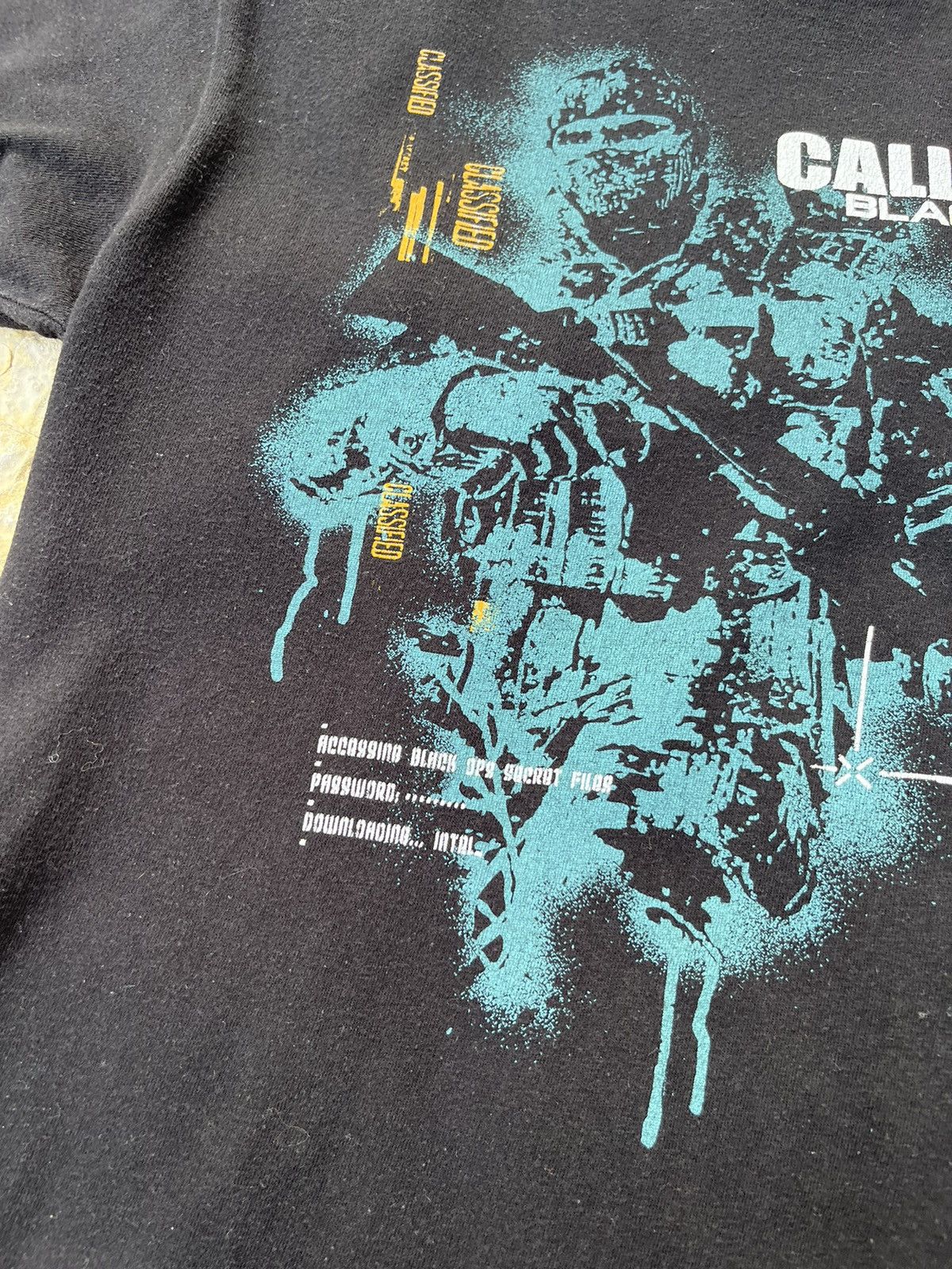 Vintage Vintage Call of Duty Black Ops 2010 tee Activision game COD Size US M / EU 48-50 / 2 - 7 Thumbnail