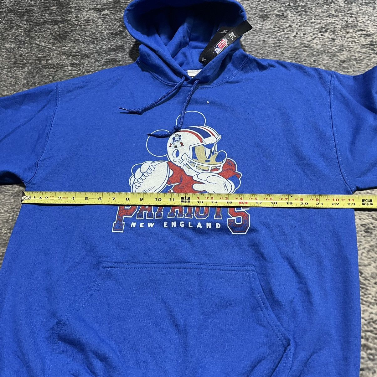 Junk Food New England Patriots Mickey Mouse Disney Hoodie Sweatshirt Size US L / EU 52-54 / 3 - 7 Thumbnail