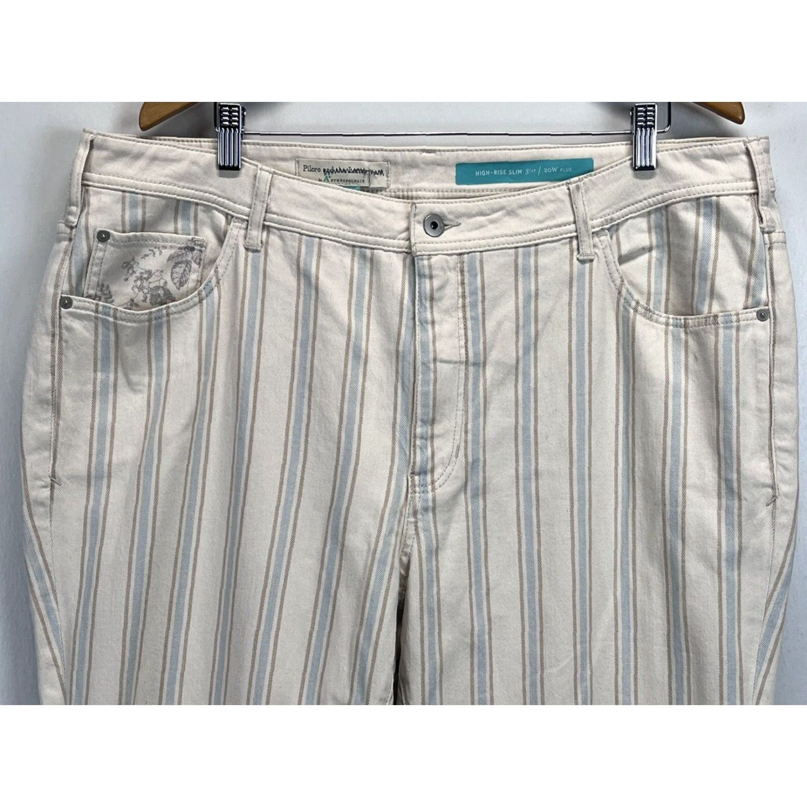 Vintage Anthropologie Pilcro Women's Cropped High Rise Slim Striped Jeans Sz 20W Plus Ivory & Blue Denim Size 42" / US 20 - 2 Thumbnail