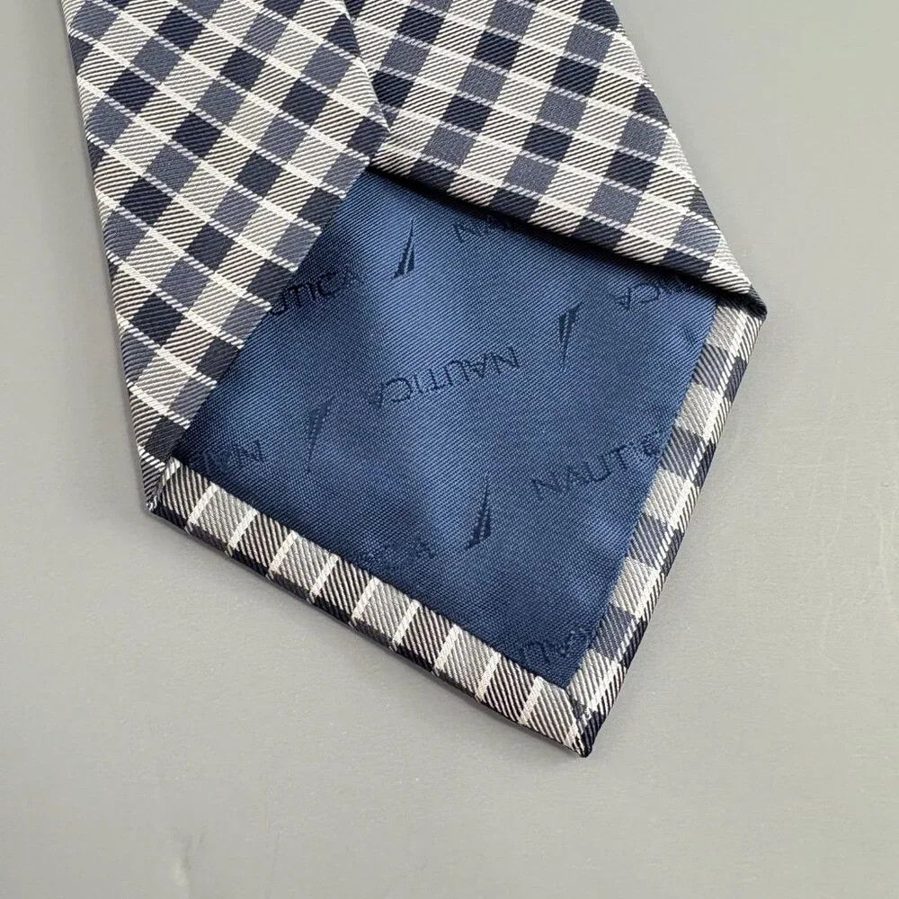 Nautica Nautica Black / Grey Plaid Men's Tie 3 1/2" x 60" Size ONE SIZE - 4 Thumbnail