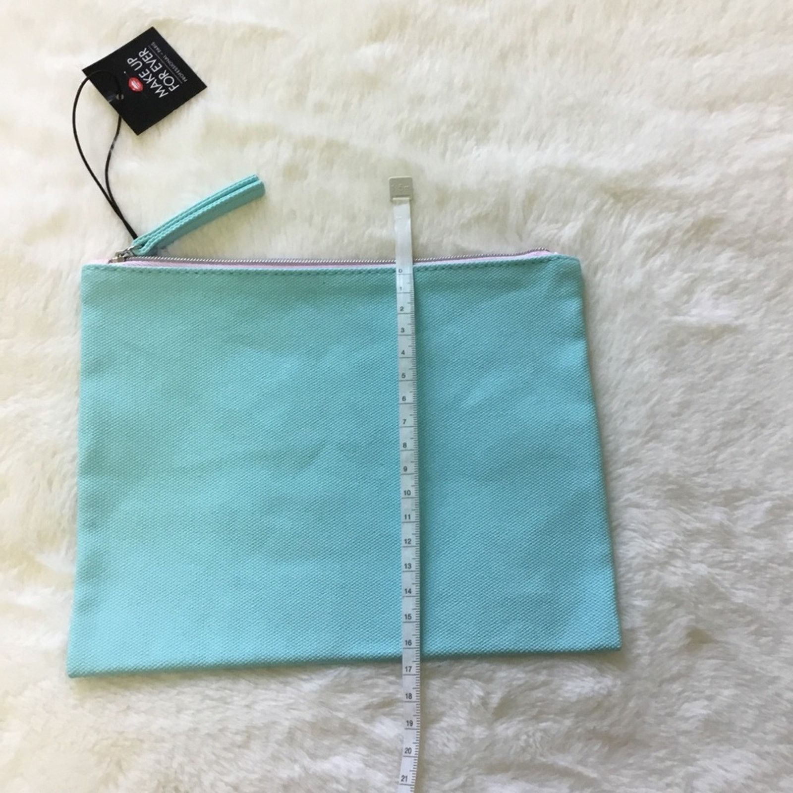 Other Makeup Forever Teal Makeup Bag Size ONE SIZE - 6 Thumbnail