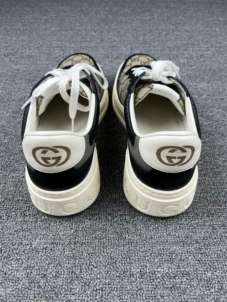 Gucci Gucci Gray Logo Print Low-Top Sneakers. Size US 8 / EU 41 - 4 Thumbnail