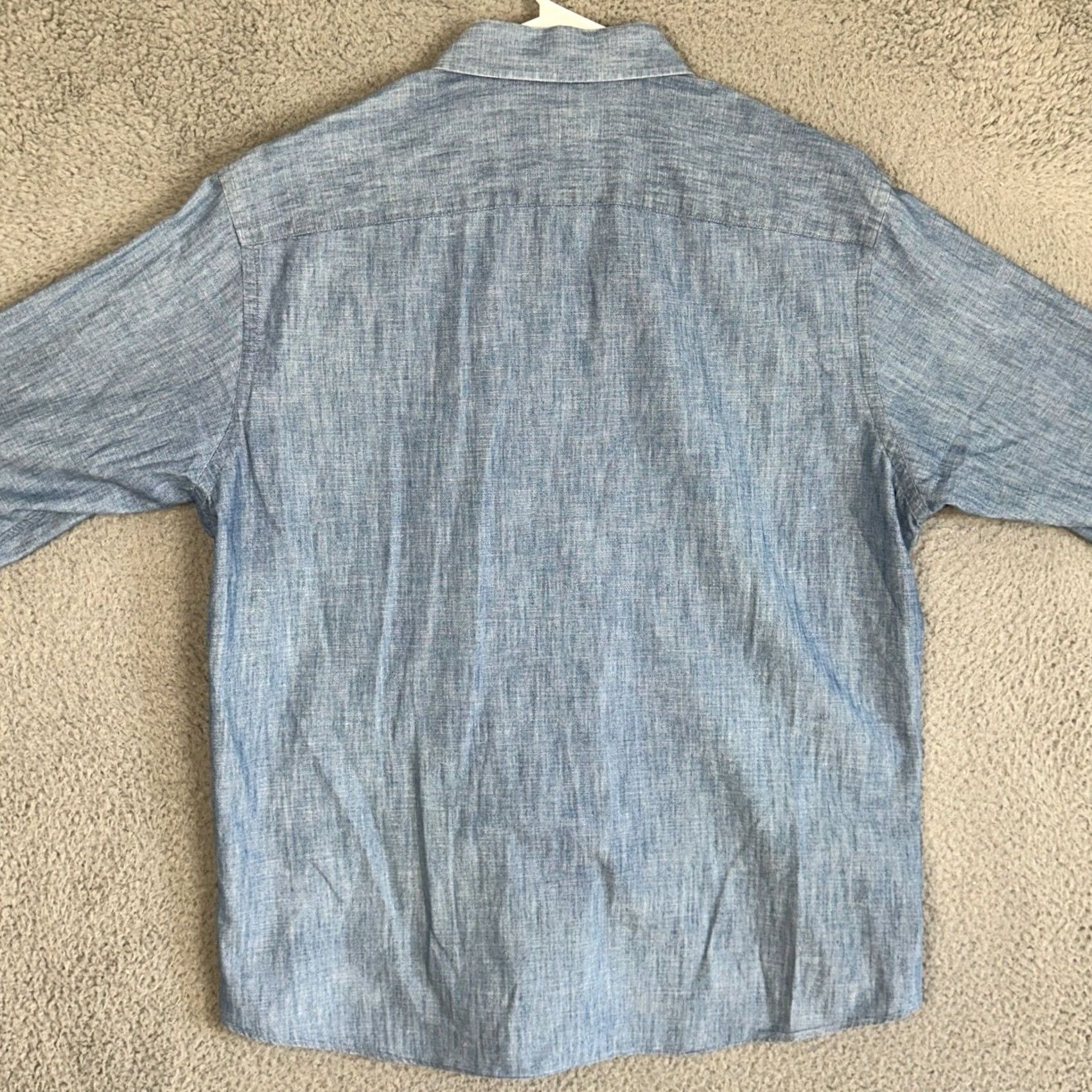UNTUCKit UNTUCKit Shirt Mens XL Blue Button Up Casual Long Sleeve Pocket Logo Outdoor EUC Size US XL / EU 56 / 4 - 3 Thumbnail