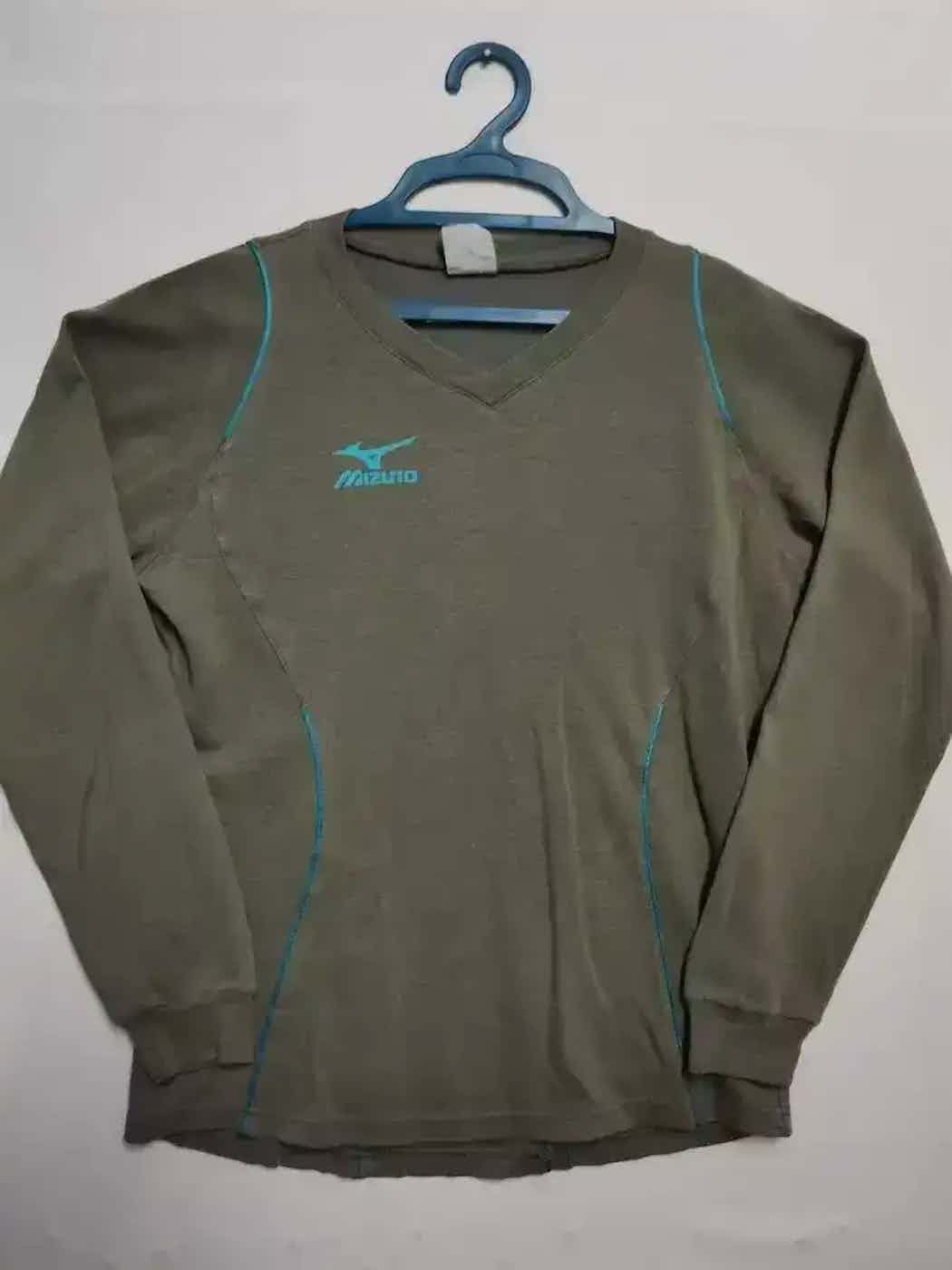 Mizuno Vintage Mizuno Sweatshirt Size US M / EU 48-50 / 2 - 1 Thumbnail