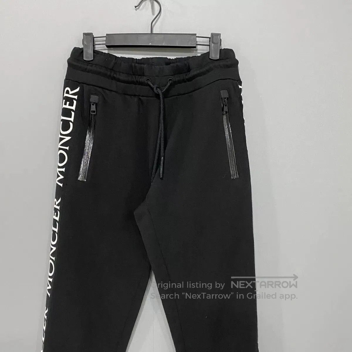 Moncler Moncler Black Logo Embroidered Sweatpants. Size US 26 / EU 42 - 2 Thumbnail