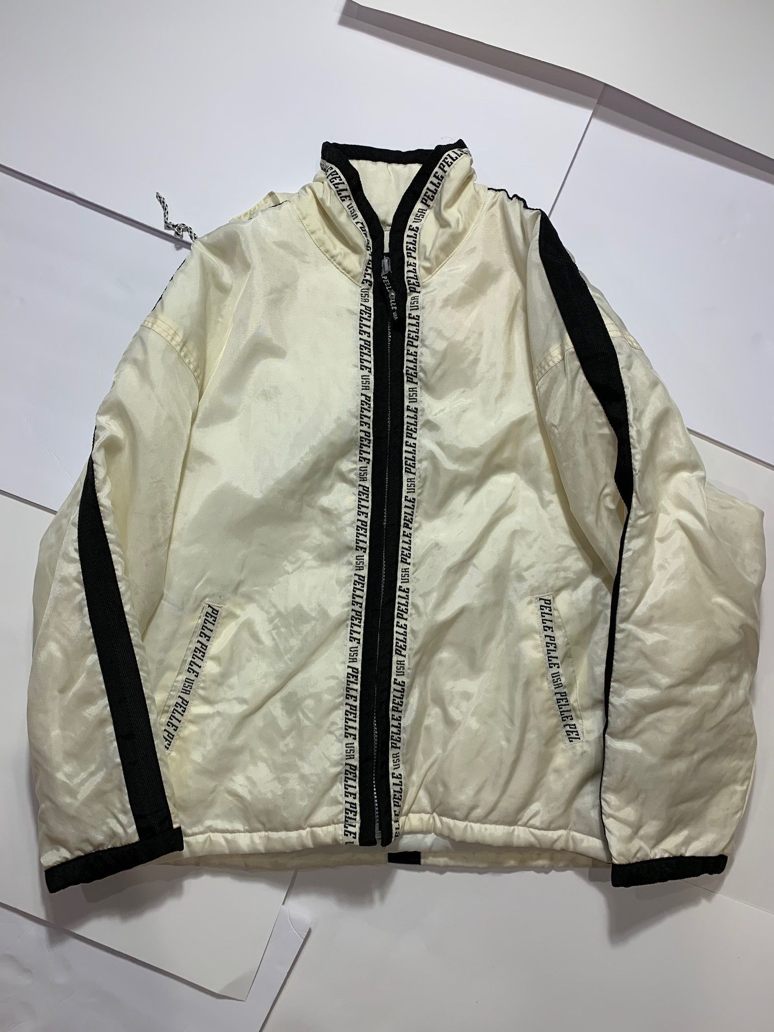 Pelle Pelle Marc Buchanan Coat Jacket Logo Spell Out Vintage Size US L / EU 52-54 / 3 - 3 Thumbnail