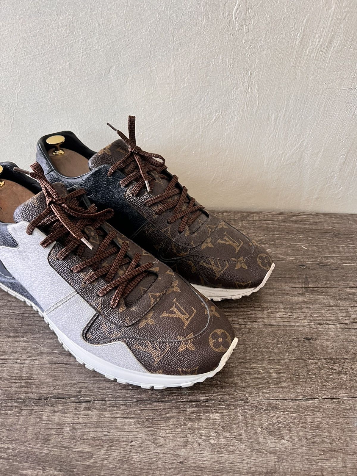 Louis Vuitton LOUIS VUITTON RUN AWAY TRIPLE MONOGRAM SNEAKERS Size US 12 / EU 45 - 9 Thumbnail