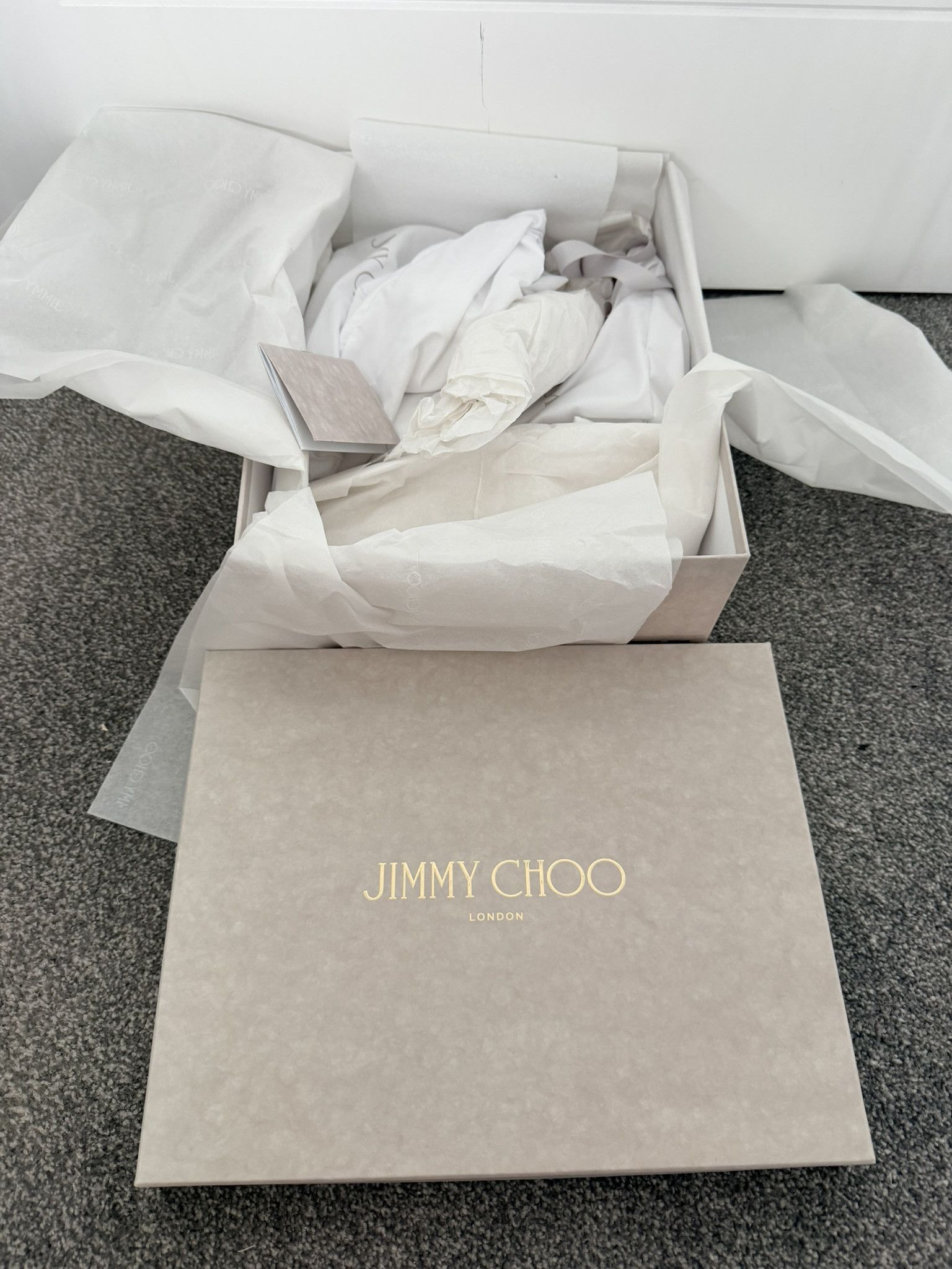 Jimmy Choo Jimmy Choo Saeda 38.5 Platinum Ice Crystal Size US 8.5 / IT 38.5 - 12 Thumbnail