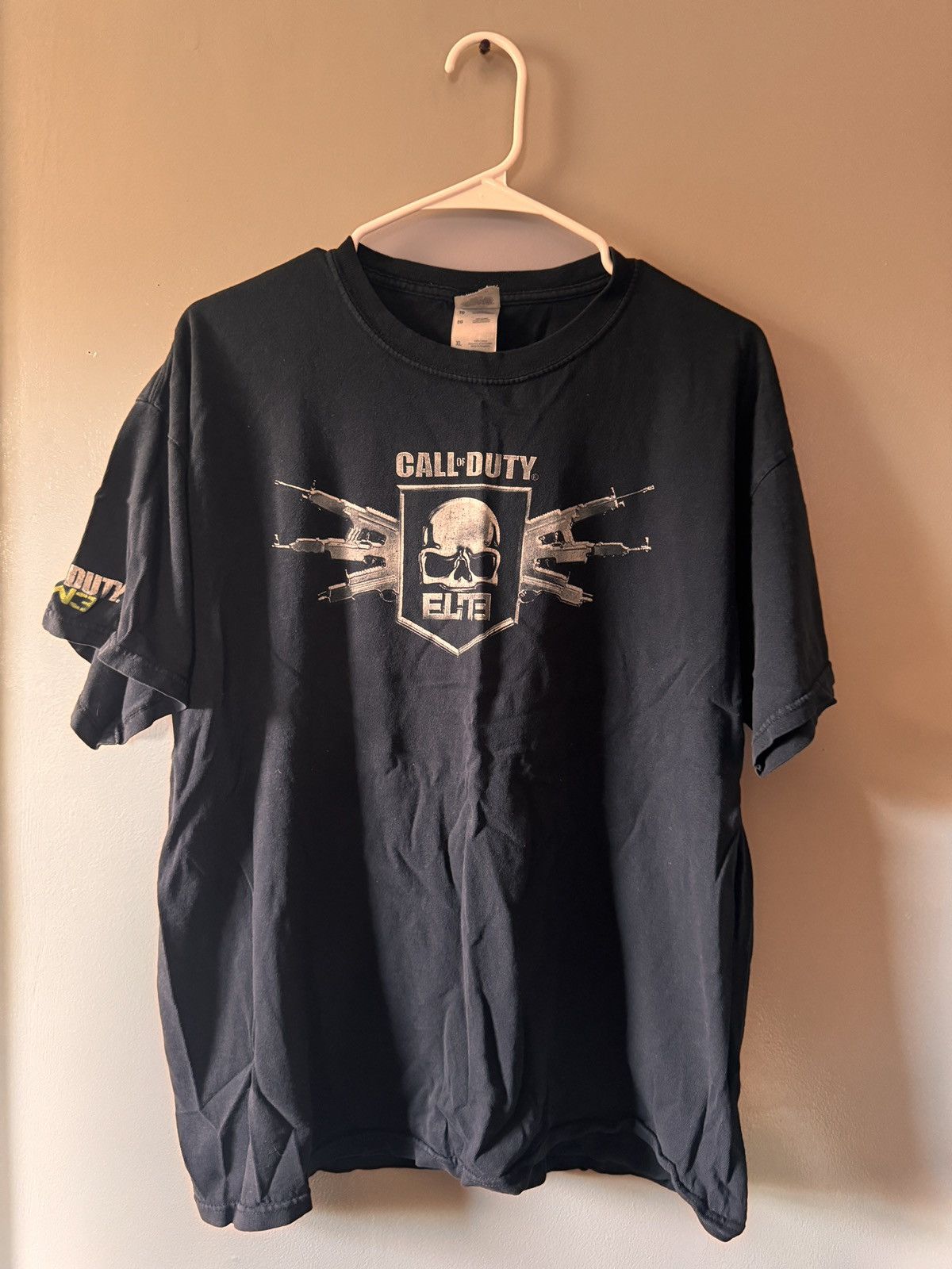 Vintage Call of Duty Elite Vintage Tee Size US XL / EU 56 / 4 - 1 Thumbnail