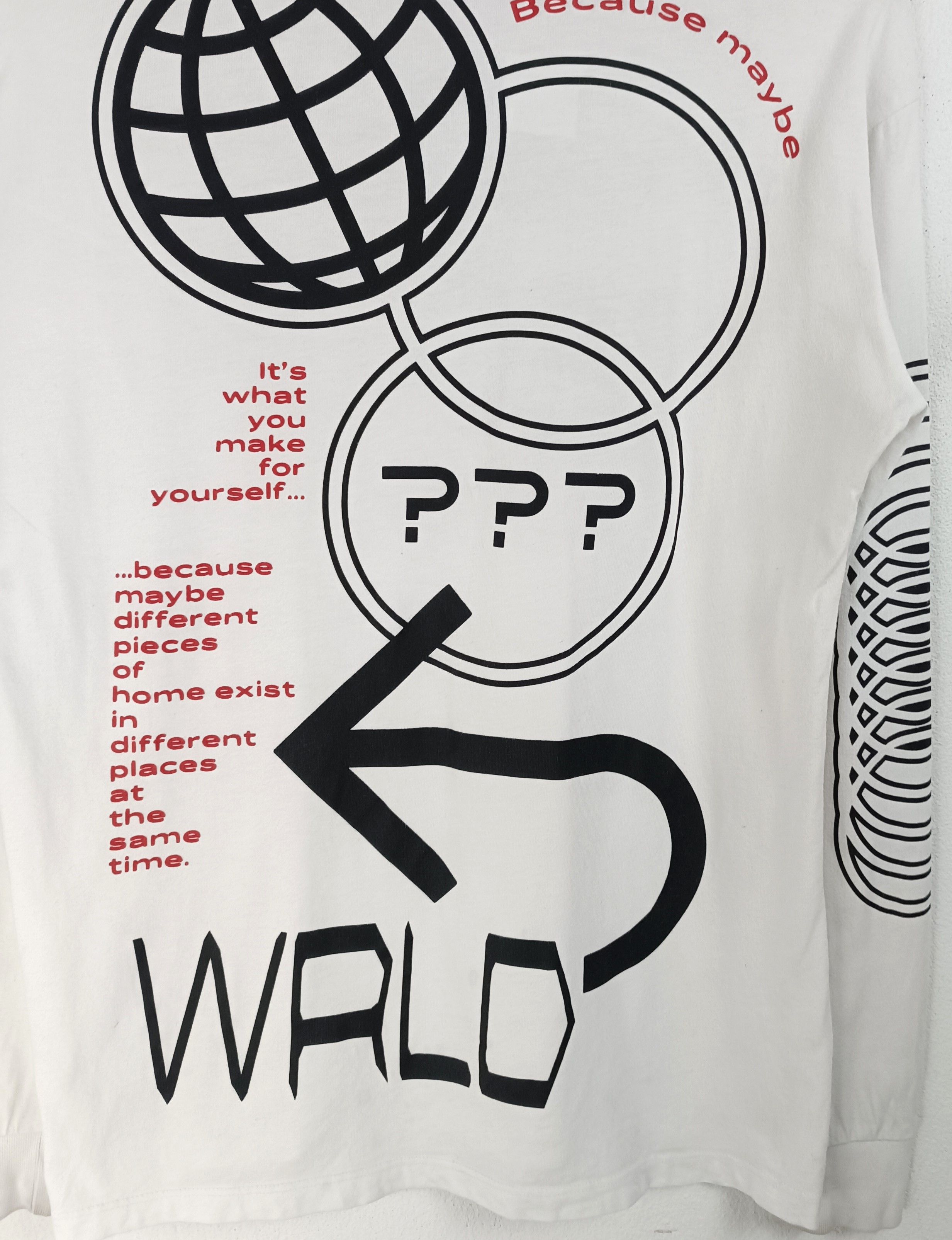 Japanese Brand VINTAGE BERSHKA DISCOVERY RARE DESIGN NASA SPACE TEE Size US M / EU 48-50 / 2 - 6 Thumbnail