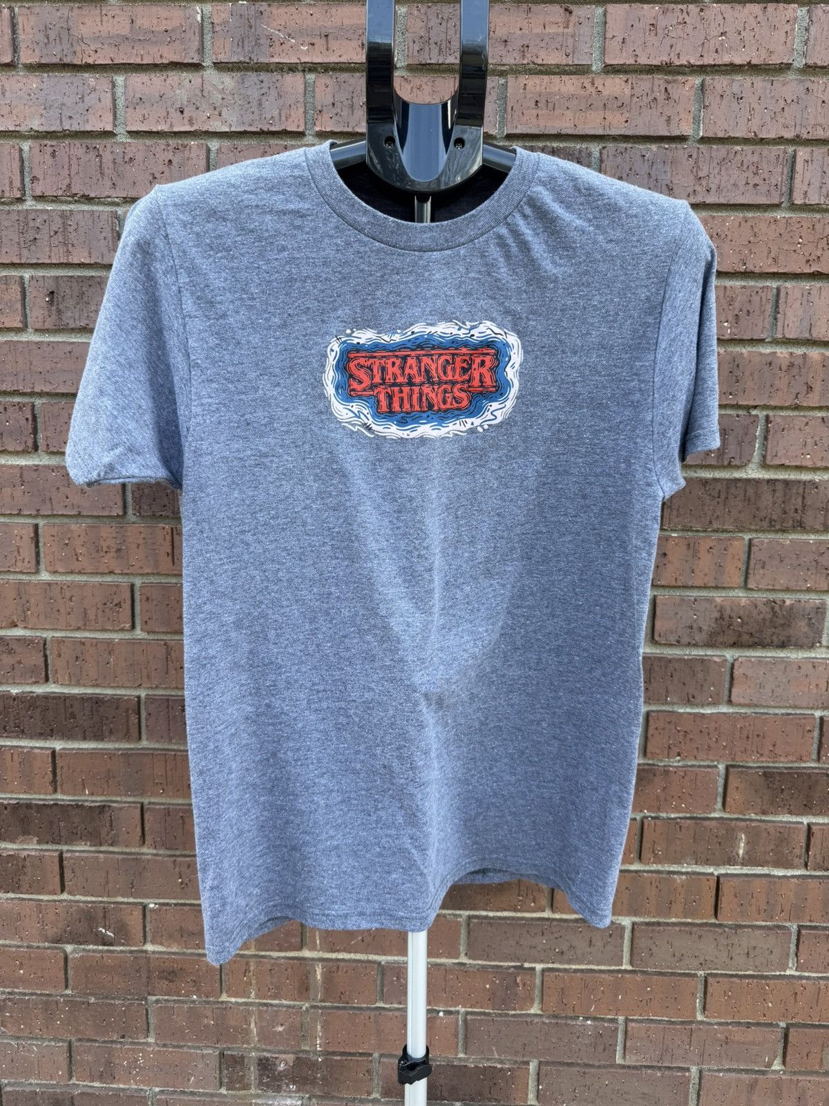 Other Netflix Stranger Things T Shirt Unisex Size Medium Gray Size US M / EU 48-50 / 2 - 2 Thumbnail