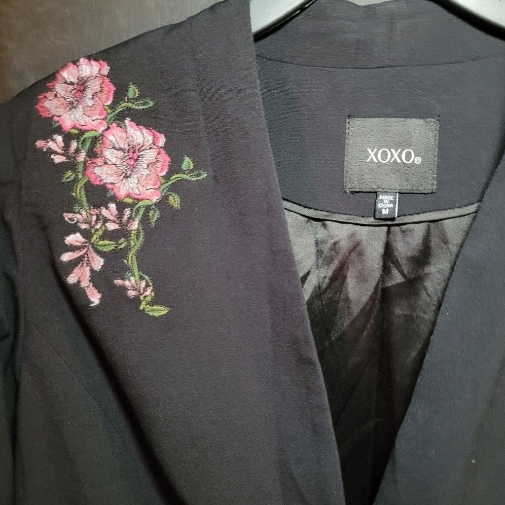 XOXO XOXO, blazer w/ embroidery on the front fully lined, nwot M Size L / US 10 / IT 46 - 2 Thumbnail