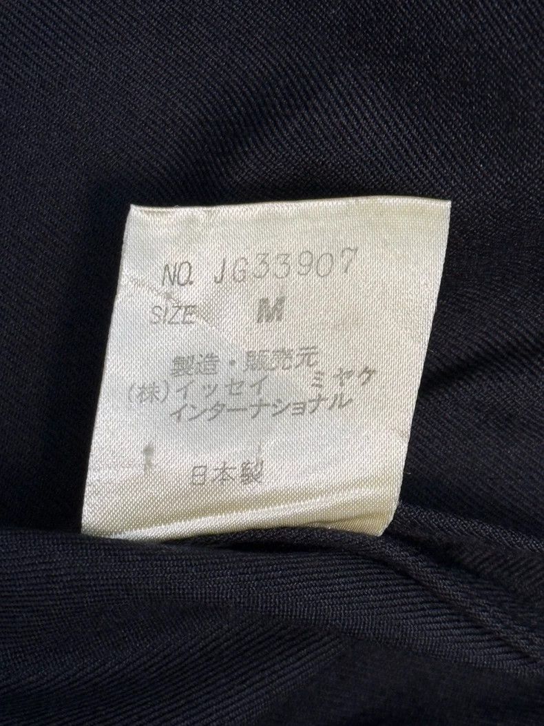 Issey Miyake Issey Miyake Lapel wool waist-cinching coat Size M / US 6-8 / IT 42-44 - 6 Thumbnail