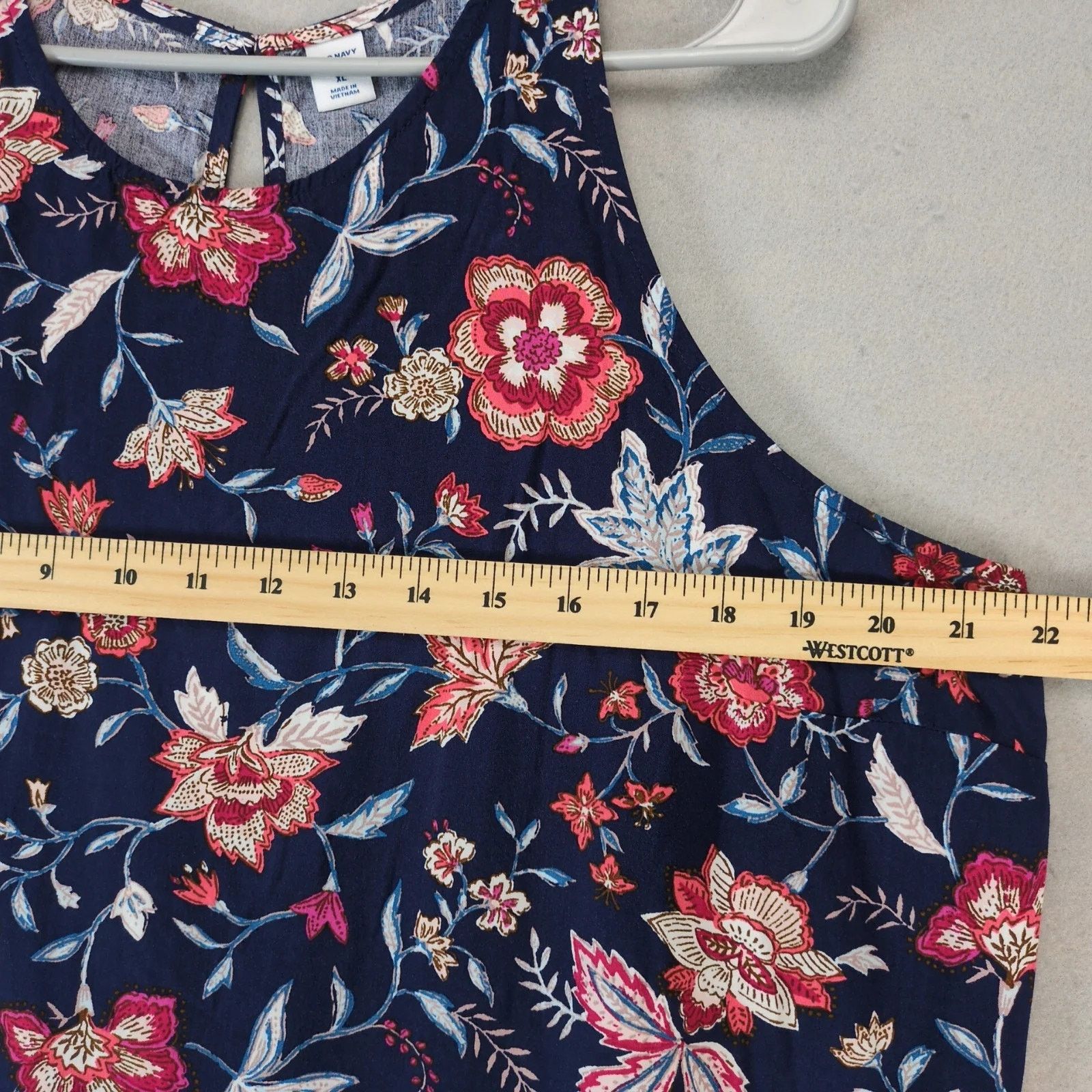 Old Navy Old Navy Blue Floral Print Rayon Tank Top Women's XL Flowy Size XL / US 12-14 / IT 48-50 - 4 Thumbnail